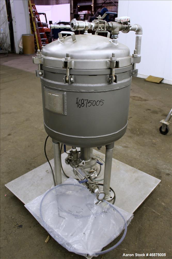 Used Sparkler Filter Pressure Leaf Filter, Model 18D4, Hastelloy C276, Vertical. 6.44 Square feet filter area, 0.776 cubic feet cake capacity. Approximately 20" diameter x 10" straight side, dished c...