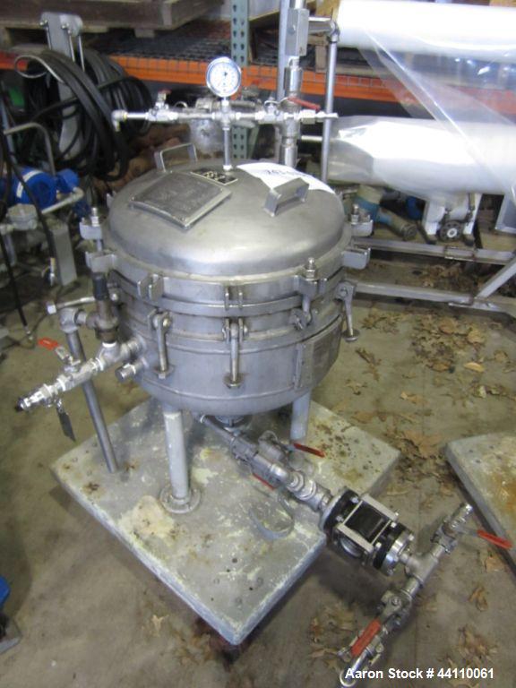 Used Sparkler Filter, 316/304 SS, Model 18 D 4, ??? Sq. Ft. Built 1990, S # 22780, NB # 2450, rated 75 @ 350 internal, 75 @ 350 jacket