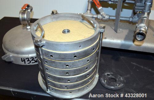 Used Sparkler Horizontal Pilot Plate Filter, Model 18-6, 316 Stainless Steel. Approximate 2 square feet filter area, (0.153) cubic feet cake capacity, 150 gallons per hour. Vertical jacketed tank app...