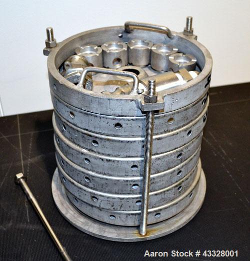 Used Sparkler Horizontal Pilot Plate Filter, Model 18-6, 316 Stainless Steel. Approximate 2 square feet filter area, (0.153) cubic feet cake capacity, 150 gallons per hour. Vertical jacketed tank app...