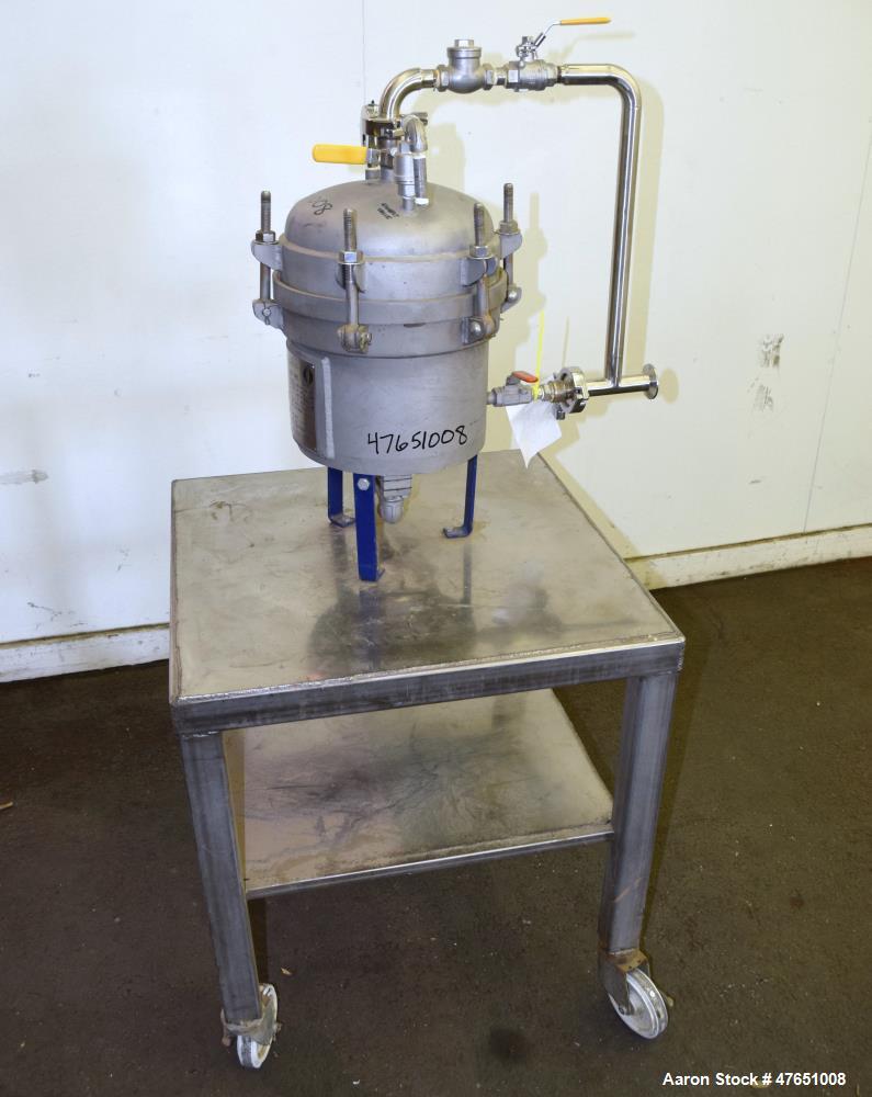 Used Sparkler Filters Pilot Horizontal Plate Filter, Model 8-6, 316 Stainless Steel. 2 Square feet filter area, (0.153) cubic feet cake capacity, 100 gallons per hour flow capacity. Vertical non-jack...
