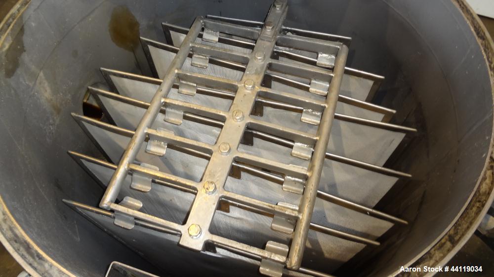 Used Sparkler Vertical Plate Filter, Model VF-B-70, 316 Stainless Steel. Unit converted to a model VF-B-92, approximate 92 square feet filter area, 7.3 cubic feet cake capacity. Non-jacketed vertical...