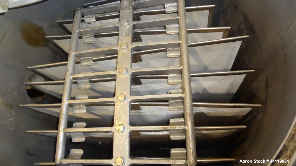 Used Sparkler Vertical Plate Filter, Model VF-B-70, 316 Stainless Steel. Unit converted to a model VF-B-92, approximate 92 square feet filter area, 7.3 cubic feet cake capacity. Non-jacketed vertical...