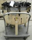 USED: Niagara horizontal plate filter, model 33-8D-S/J, 316 stainless steel. 50.80 square feet filter area, 6.61 cubic feet cake capacity. Vertical tank 36