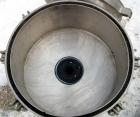 USED: Sparkler horizontal plate filter, model 14-S-7, 316 stainless steel. 5.6 sq ft filter area, .38 cu ft cake capacity, 400 gallons per hour. Vertical, non-jacketed tank 16