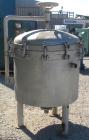 Used Sparkler Horizontal Plate Filter, Model 33-D-7, 316 stainless steel. Approximate 39.27 square feet filter area, 5.84 cubic feet cake capacity. Vertical non-jacketed tank 35-5/8