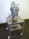 Used Sparkler Filters Pilot Horizontal Plate Filter, Model 8-6, 316 Stainless Steel. 2 Square feet filter area, (0.153) cubic feet cake capacity, 100 gallons per hour flow capacity. Vertical non-jack...