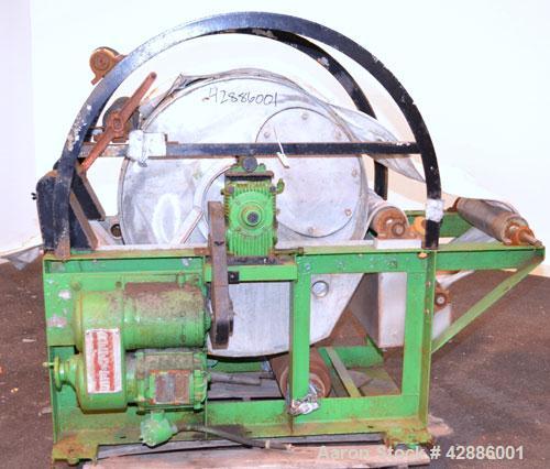 Used Filtration Engineers Rotary Vacuum Drum Filter, 9.4 Square Feet Filter Area, Model 3X1, 316 Stainless Steel. Drum 36 diameter x 12 long. Drum driven by an approximate 1hp variable speed motor. S...