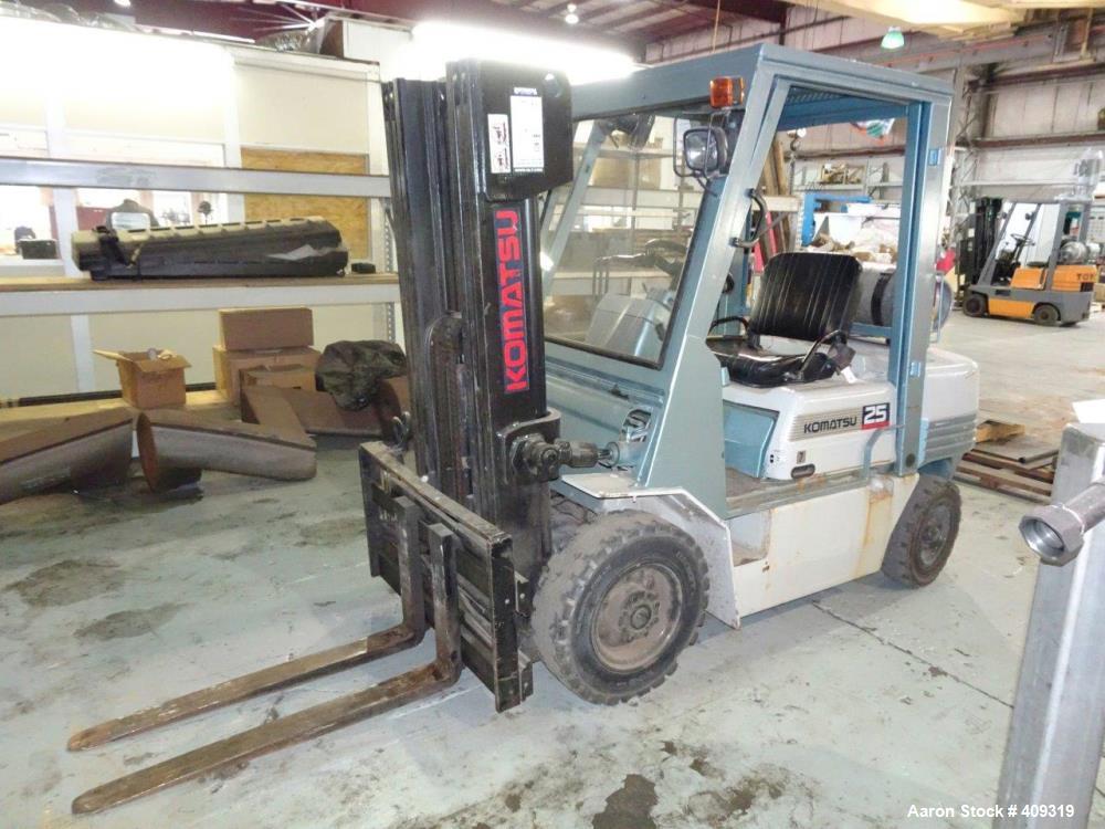 Used-KOMATSU Forklift Model FG25TUS11 (8471 Hours) Has a Bad Radiator