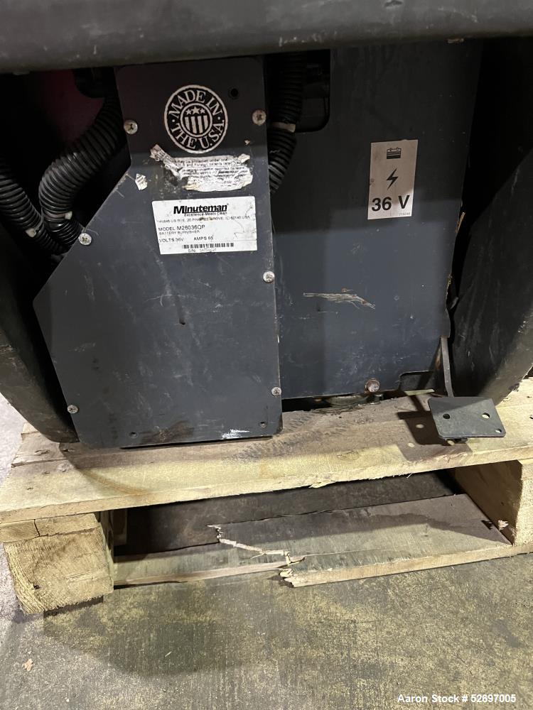 Used- Minuteman Floor Burnisher, Model M26036QP. 20" diameter cleaning pad with max speed of 2600rpm. Driven by a 2.5hp moto...