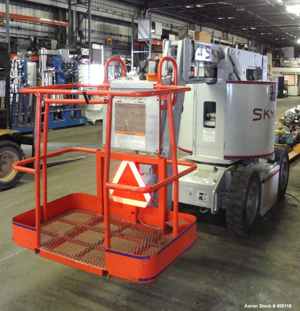Used Skyjack Articulated Boom Lift, Model SJKB-33N