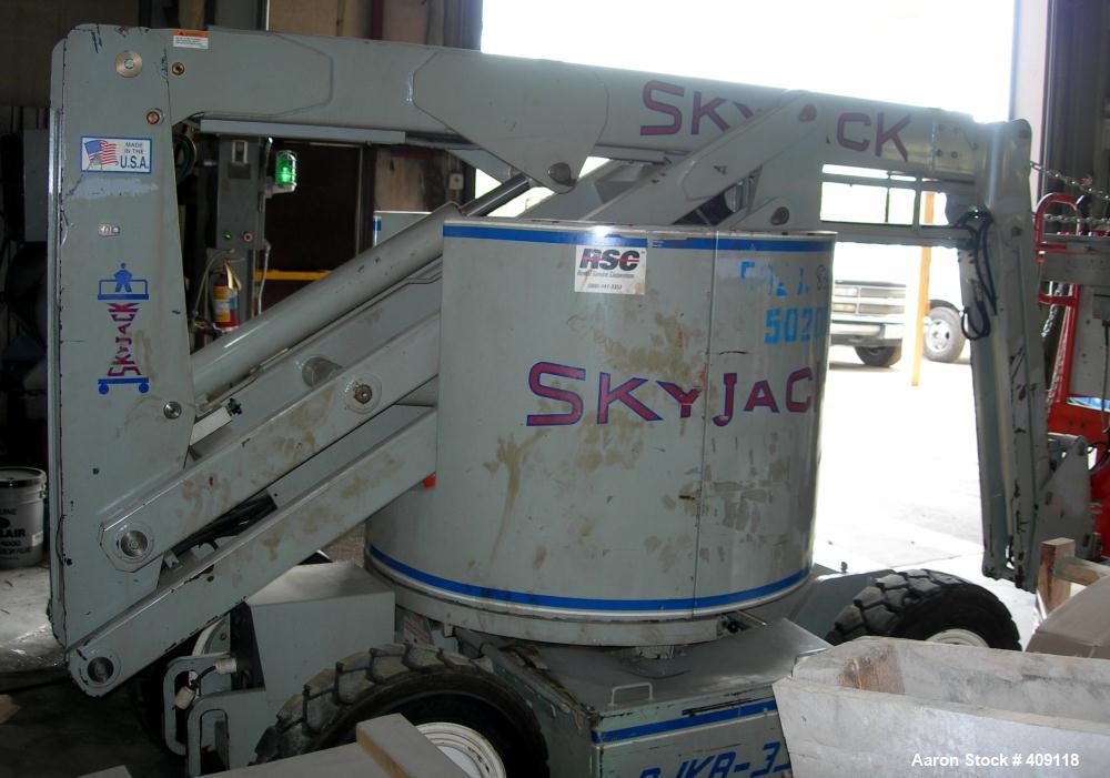 Used Skyjack Articulated Boom Lift, Model SJKB-33N