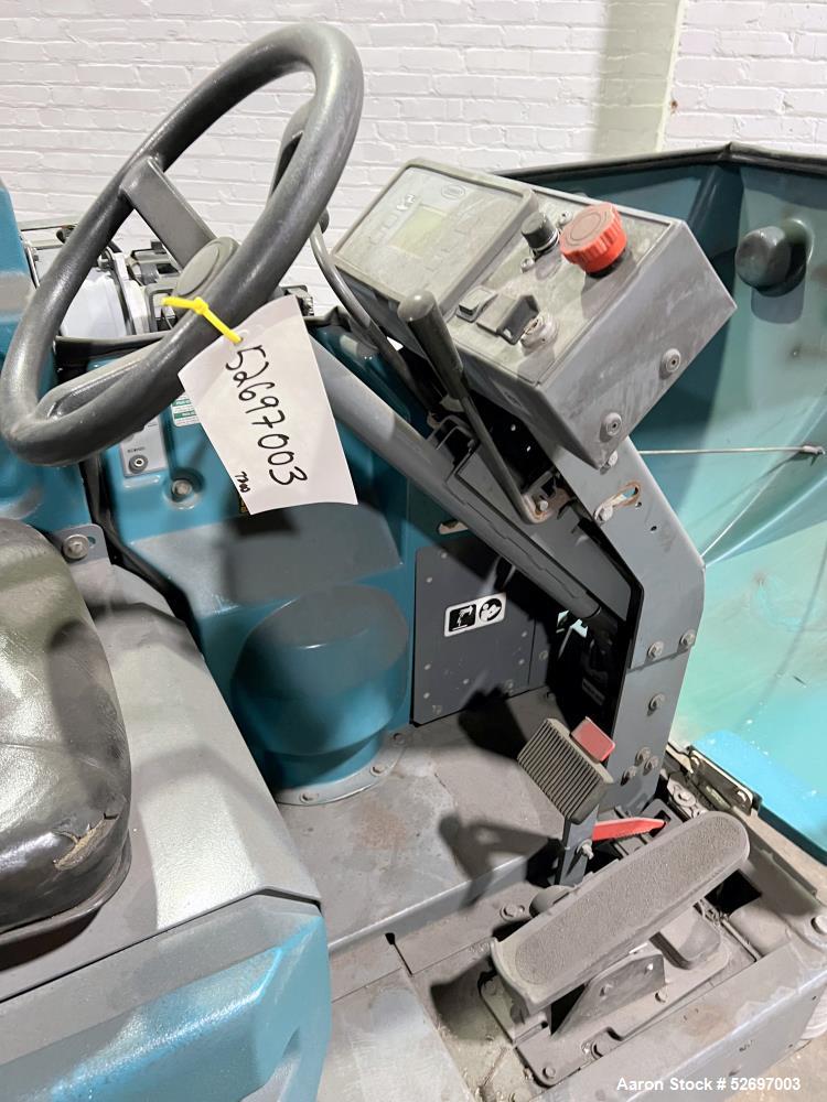 Used Tennant 7300 EC-H2O Floor Scrubber – 57 Gal Solution Tank