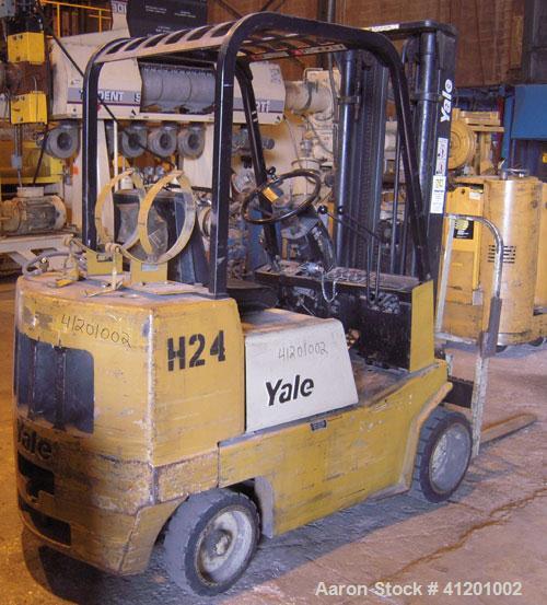Used Yale Lift Truck, Model GLC040ADJUAE083, 4000 lb capacity. Triple mast with 5 degree backtilt, solid tire. (2) 42" long forks. Runs on propane gas.
