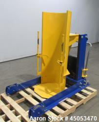 Vestil Hydraulic Drum Dumper for 30 & 55 Gallon Drums – Portable Unit