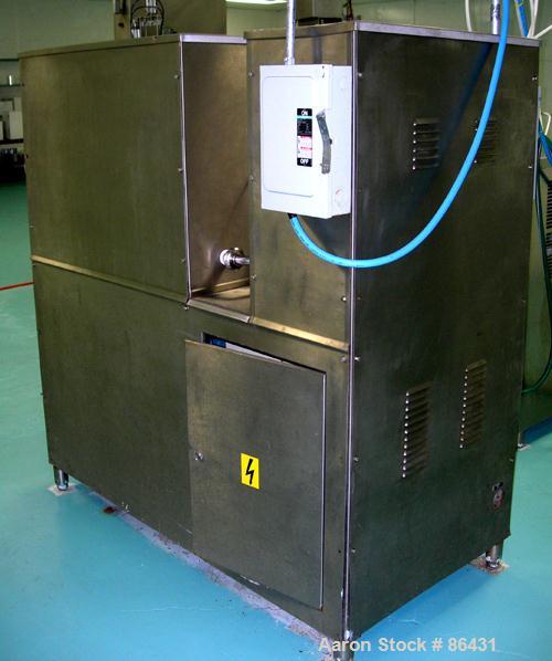 Used Soren Model MS300 Continuous Ice Cream Freezer. Hourly capacities for ice cream are minimum 20 GPH and maximum 80 GPH. Hourly capacities for mix are minimum 88 pounds per hour to maximum 330 pou...