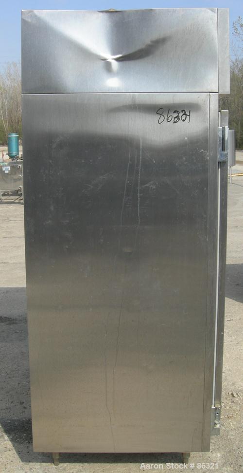 USED: Victory reach-in freezer, model FS-2D-S7, 304 stainless steel. Approximate 45 cubic feet. Inside 48" wide x 26" deep x 57" tall. 1/60/115 volt. Approximate 21 oz charge of R404A refrigerant.