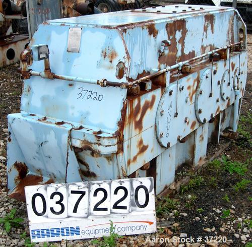 USED: Foote Jones Model 2403hld parallel shaft gear reducer. 300 hp 1170 input rpm, 37.38 output rpm, 31.3:1 ratio. 2.09 service factor. 90.5" overall width, 54.75" overall height. 36.5" overall widt...
