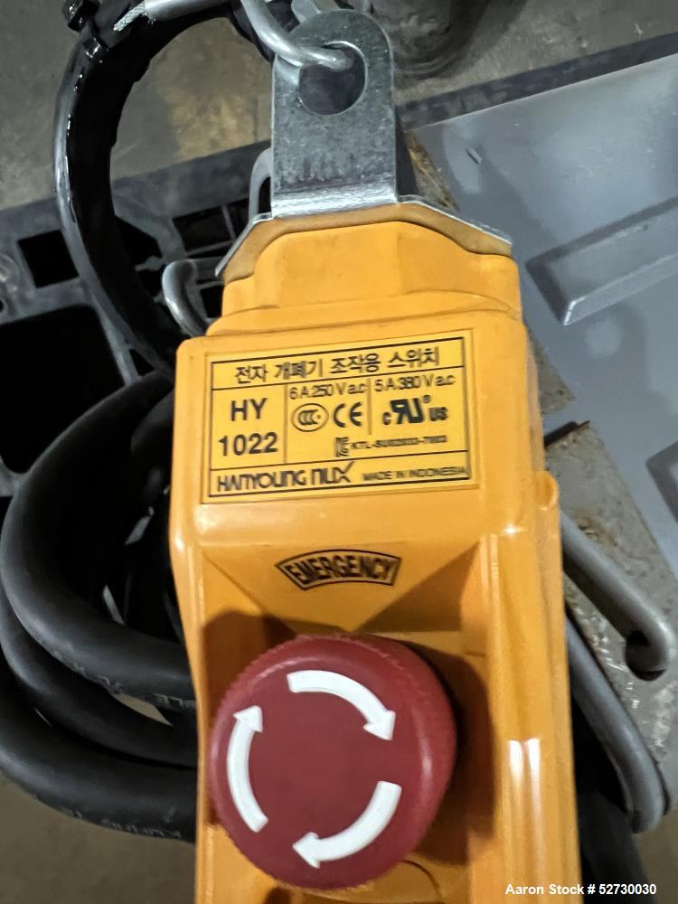 Pre-Owned Accolift 2-Ton Hoist – Model 2230040-VFD-460 for Sale