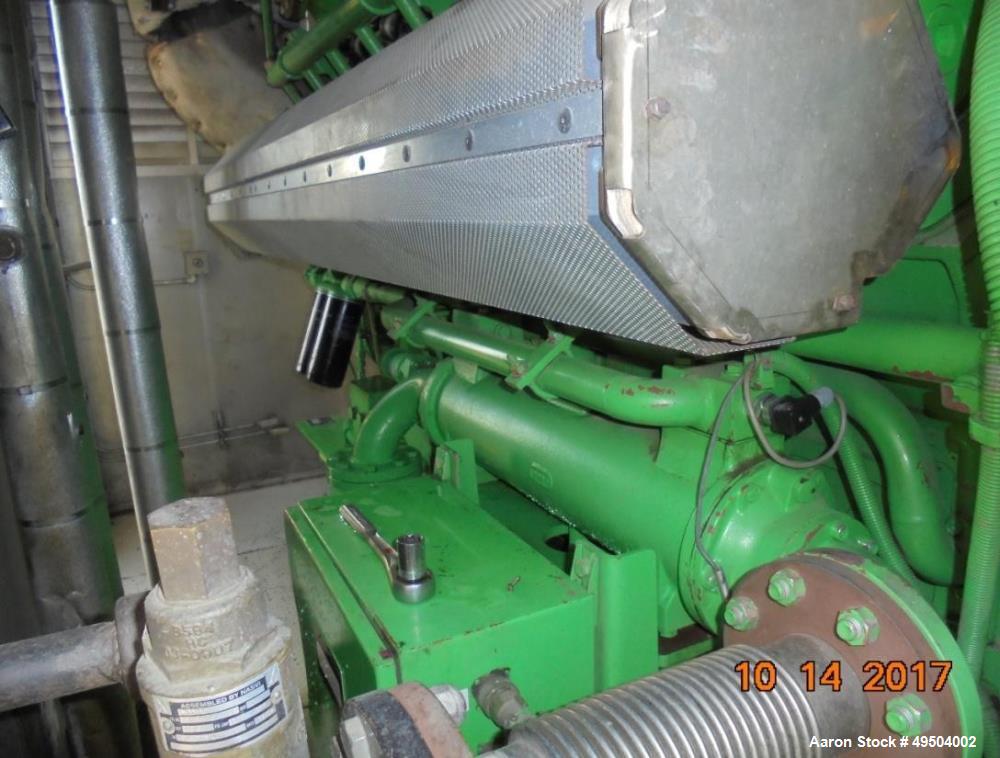 Used 800 KW / 1000 HP Natural Gas 12 Cylinder Engine with Generator.