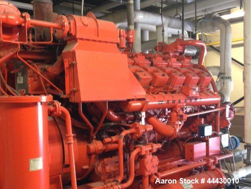 Used Waukesha 1300 kW standby (1180 kW peak shave or 1050 kW continious) natural gas generator set, Model L7042GSID SN-C-93775/1 Enginator Package. 3/60/277/480V. 1200 RPM engine rated 1834 HP. Inclu...