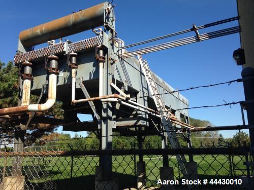Used Waukesha 1300 kW standby (1180 kW peak shave or 1050 kW continious) natural gas generator set, Model L7042GSID SN-C-93775/1 Enginator Package. 3/60/277/480V. 1200 RPM engine rated 1834 HP. Inclu...