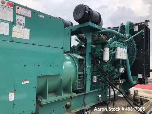 Used Cummins 1000 kW Standby (900 kW prime) Diesel Generator