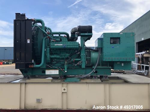 Used Cummins 1000 kW Standby (900 kW prime) Diesel Generator
