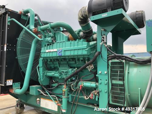 Used- Cummins 1000 kW Standby (900 kW prime) Diesel Generator