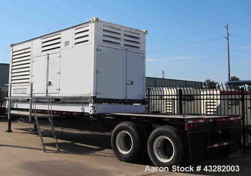 Used Atlas Copco QAC 1006 Package, DDC/MTU, 1000kW standby (900kW prime) portable diesel generator set. DDC/MTU model 16V2000 R163-7K37, EPA Tier 1, four-stroke diesel engine. Mecc-Alte Model ECO 43-...