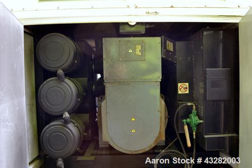 Used Atlas Copco QAC 1006 Package, DDC/MTU, 1000kW standby (900kW prime) portable diesel generator set. DDC/MTU model 16V2000 R163-7K37, EPA Tier 1, four-stroke diesel engine. Mecc-Alte Model ECO 43-...