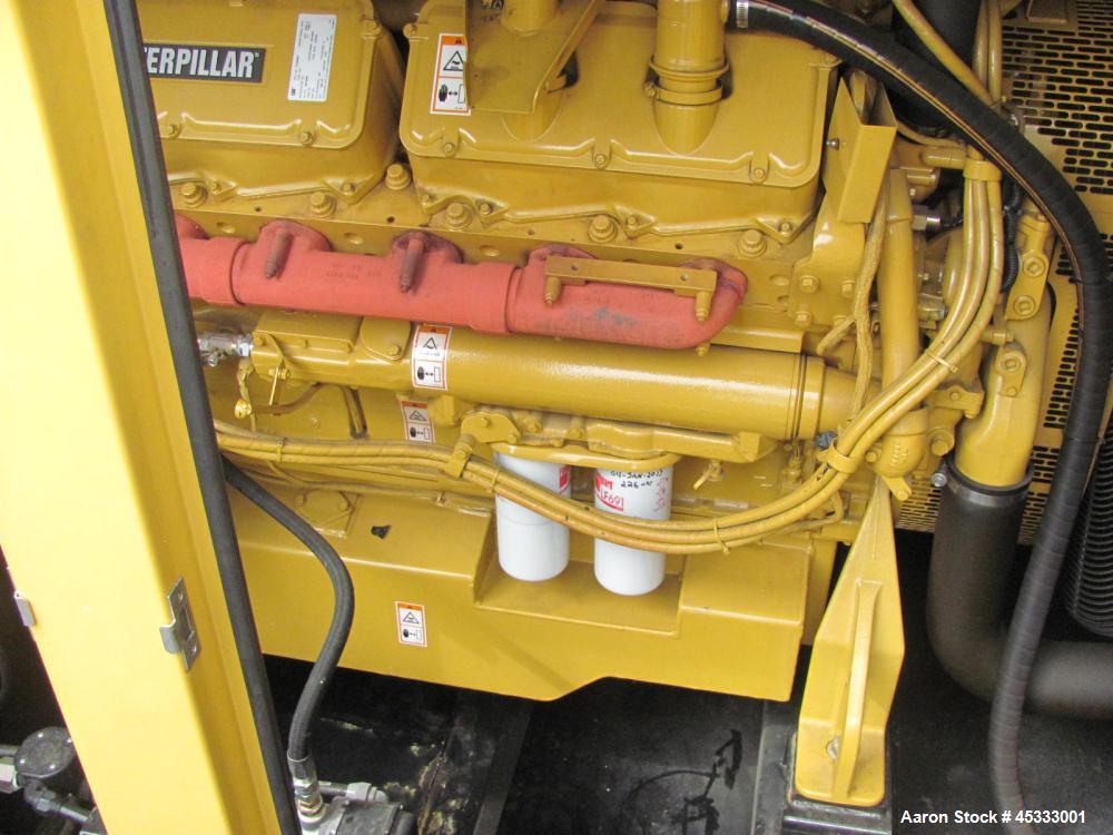 Used Caterpillar 650 kW standby diesel generator set. CAT 3412 engine rated 968 HP at 1800 RPM, SN-1EZ06825.  3/60/277/480V, 12 lead reconnectable to other voltages. 1000 Amp mainline circuit breaker...