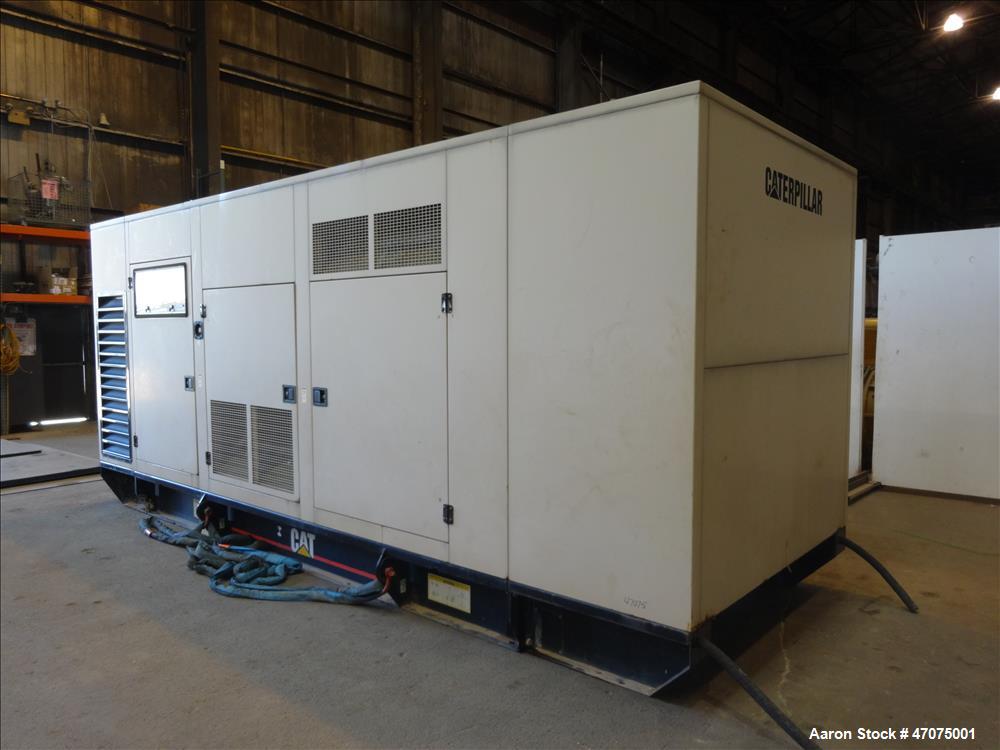 Used CAT 3412 engine. Caterpillar 750 kW  diesel generator.