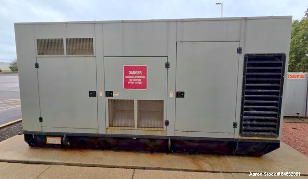 Used Caterpillar 3412 800 kW Diesel Generator Set