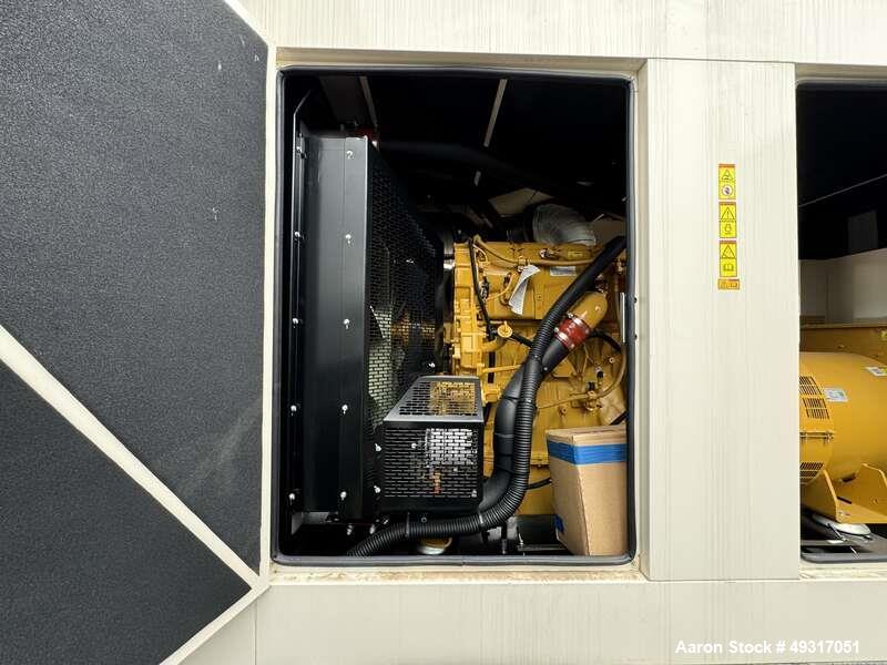 Unused Caterpillar 600 kW Diesel Generator – D600GC, Tier 2, UL142 Fuel Tank, IBC Seismic, 2024