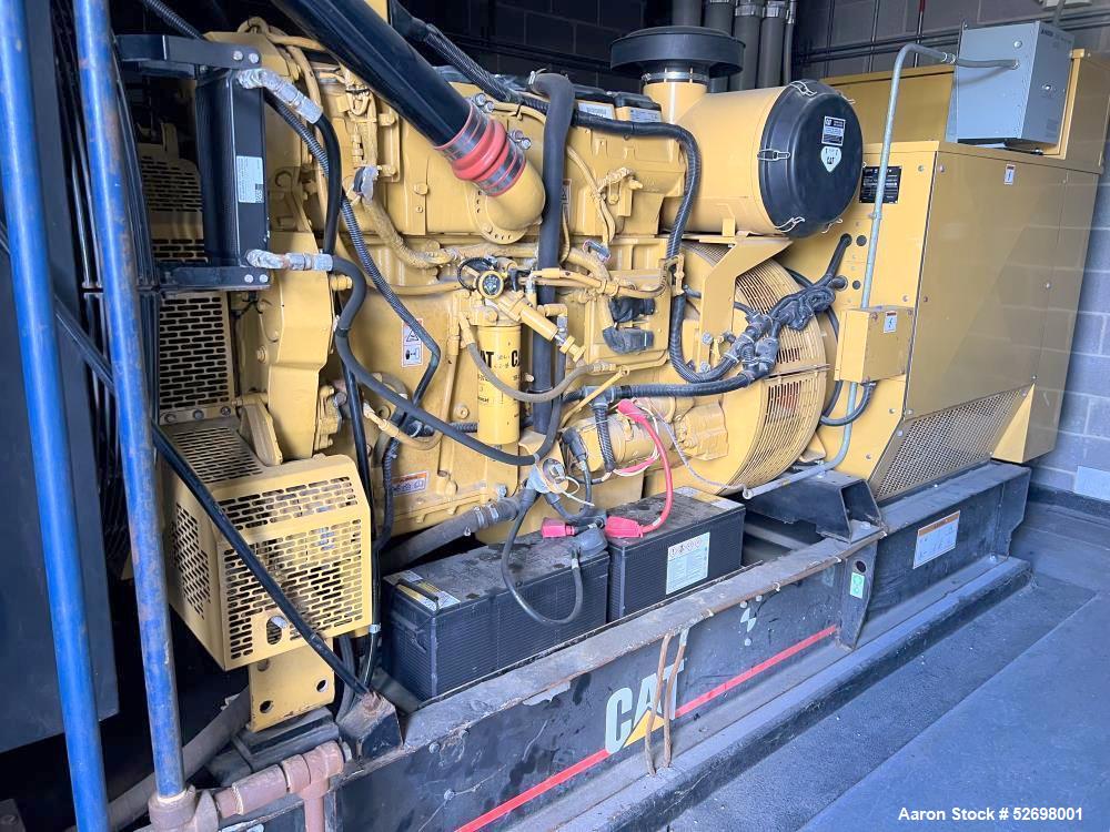 Used Caterpillar 500 kW standby diesel generator set, SN-CER00464. CAT 3456 engine rated 764 HP at 1800 RPM, 3/60/277/480V, 12 lead reconnectable to other voltages. 800 Amp main-line circuit breaker....