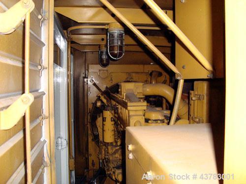 Used Caterpillar 350 kW standby diesel generator set. CAT 3406B engine rated 534 HP @ 1800 RPM SN-2WB05615. 3/60/277/480V currently set up for 208V, 12 lead reconnectable. Generator model SR4 SN-2WD0...