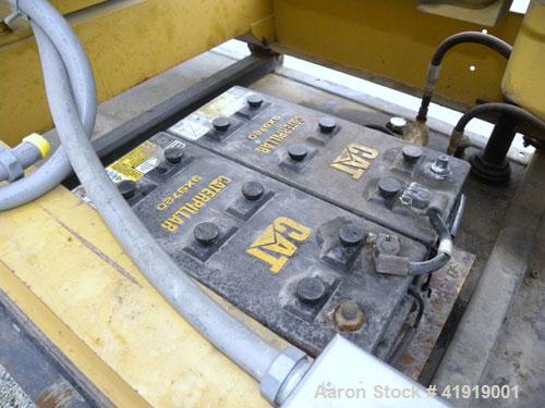 Used CAT 250 kW standby rated diesel generator set. CAT 3406 engine SN-2WB01367 Arr#4W3812, rated 375 hp @ 1800 rpm. Cat model SR4 generator end SN-5GA03453 Arr #5N5062 3/60/208-277-480V. Mainline ci...