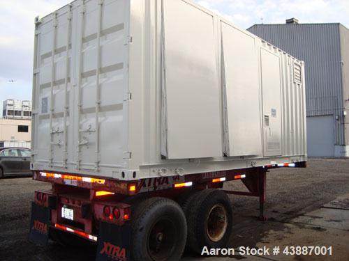 Used Caterpillar 800kW Standby (725kW prime) Portable Diesel Generator Set. CAT 3412 engine rated 1071 HP at 1800 RPM, SN-2WJ01039. 3/60/480V. EMCP II digital control panel. 1200 Amp mainline circuit...