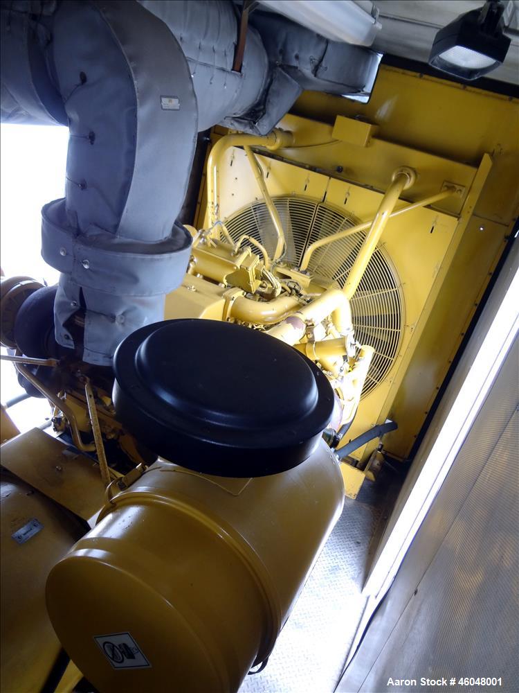 Used Caterpillar 800 kW standby (725 kW prime) diesel generator set, portable / trailer mounted. Cat 3412 engine rated 1071 HP at 1800 RPM, SN-2WJ02209. 3/60/277/480V. 1200 Amp main-line circuit brea...