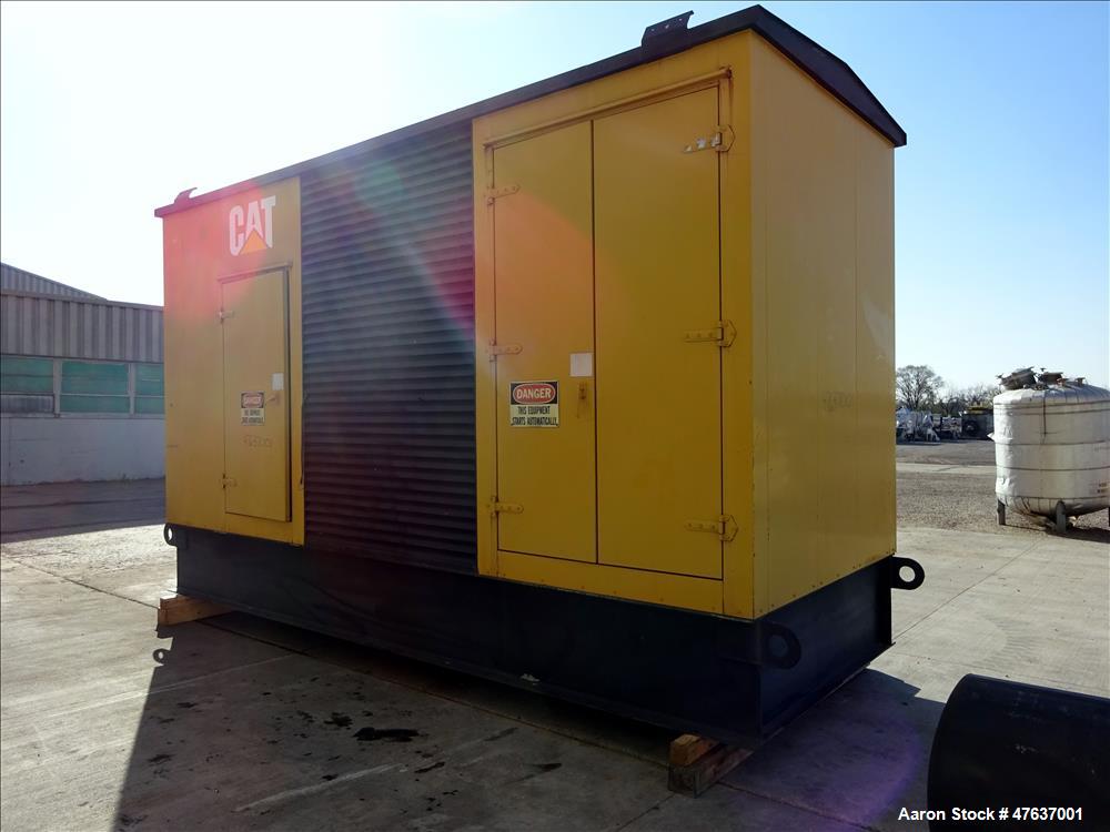 Used Caterpillar 700 kW diesel generator. CAT 3412 engine SN-2WJ00992.