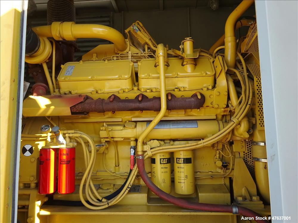 Used Caterpillar 700 kW diesel generator. CAT 3412 engine SN-2WJ00992.