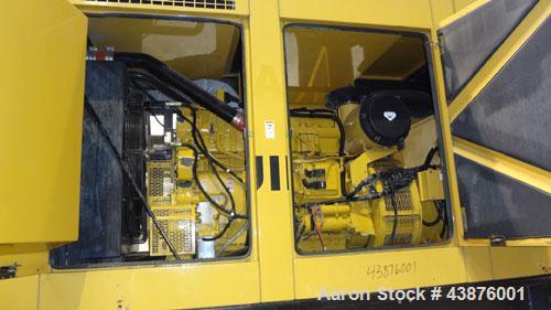 Used Caterpillar 455 kW Prime Rated Diesel Generator Set, portable trailer. CAT unit serial #CER00613. Caterpillar 3456 engine rated 691 HP at 1800 RPM, emissions EPA Tier 1 certified, SN-3PG00619. 3...