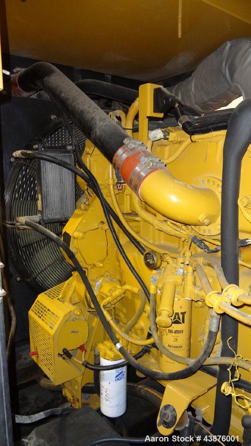 Used Caterpillar 455 kW Prime Rated Diesel Generator Set, portable trailer. CAT unit serial #CER00613. Caterpillar 3456 engine rated 691 HP at 1800 RPM, emissions EPA Tier 1 certified, SN-3PG00619. 3...