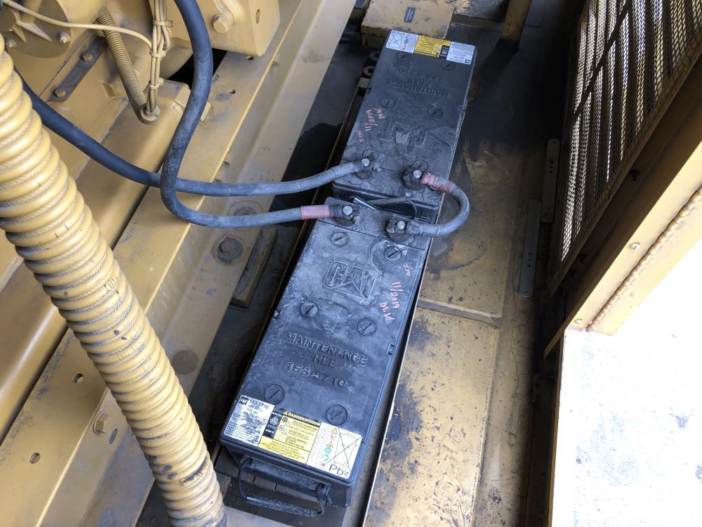 Used 750 KW Caterpillar Diesel Generator