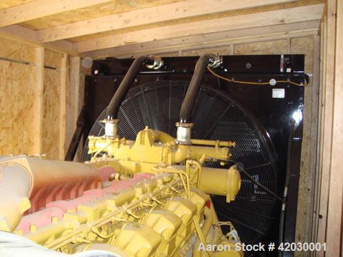 Used Caterpillar 1250 kW Diesel Generator Set. CAT model 3512DITA diesel engine rated 1818 HP @ 1800 RPM SN-1KZ01076, arrangement 1979048.Unit SN-CMJ00586. CAT model SR4 generator end serial 2FN01834...
