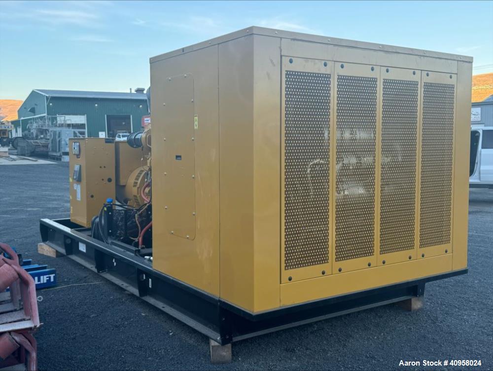 Caterpillar Model C18 455kW Industrial Generator