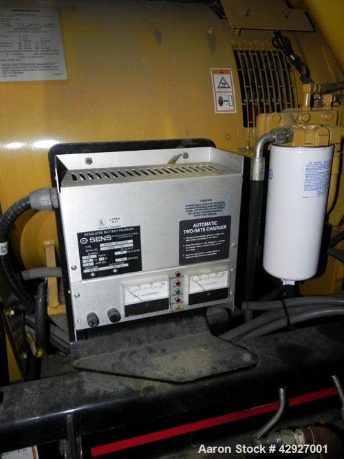 Used CAT 500kW diesel generator set. Caterpillar 3412 DITTA engine, serial #4RJ00640, rated 749 hp at 1800 rpm. 3/60/277/480V. EMCP II control panel. Battery charger.Block heater. 800 Amp mainline ci...