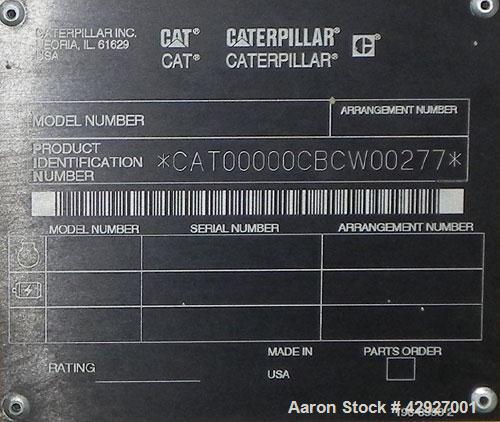 Used CAT 500kW diesel generator set. Caterpillar 3412 DITTA engine, serial #4RJ00640, rated 749 hp at 1800 rpm. 3/60/277/480V. EMCP II control panel. Battery charger.Block heater. 800 Amp mainline ci...