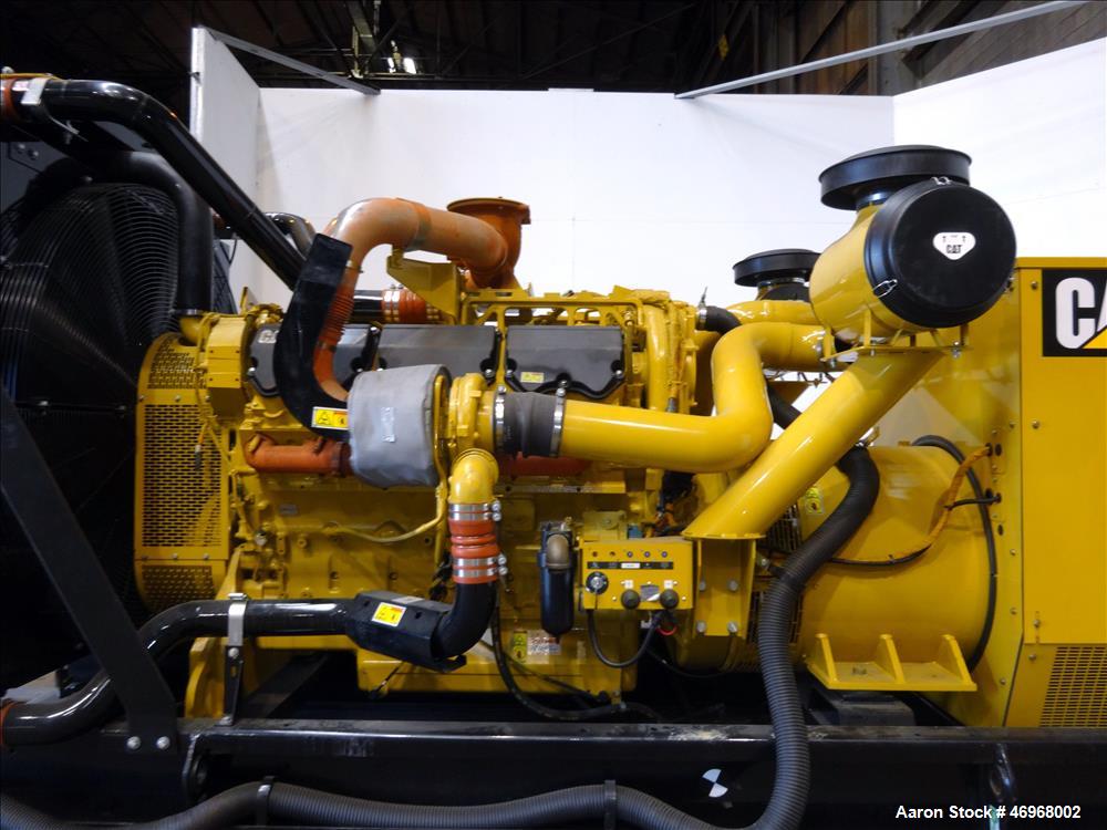 Unused Caterpillar 800 kW diesel generator set, CAT C27 engine EPA Tier 2 certif